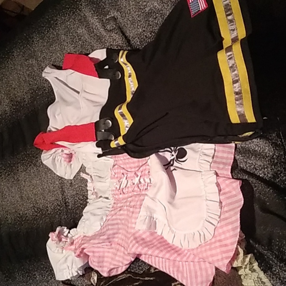 Lot of 4 Halloween costumes